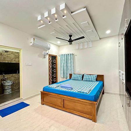 Truelife - 3Bhk Ac Apartments For Large Family - Best Location - Direct Flyover To Alipiri Gate - Walk To Ps4 Veg Restaurant - Modular Kitchen - Super Fast Wifi - Android Tv - 250 Jio Channels - Easy Access To All Temples - Top Service With Lots Of L Tirupati Zewnętrze zdjęcie
