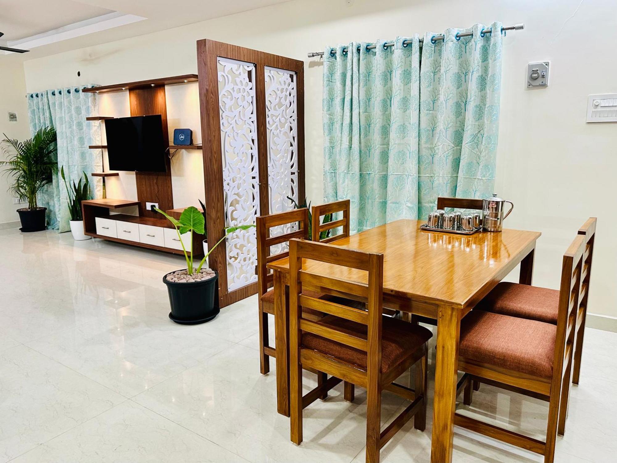 Truelife - 3Bhk Ac Apartments For Large Family - Best Location - Direct Flyover To Alipiri Gate - Walk To Ps4 Veg Restaurant - Modular Kitchen - Super Fast Wifi - Android Tv - 250 Jio Channels - Easy Access To All Temples - Top Service With Lots Of L Tirupati Zewnętrze zdjęcie