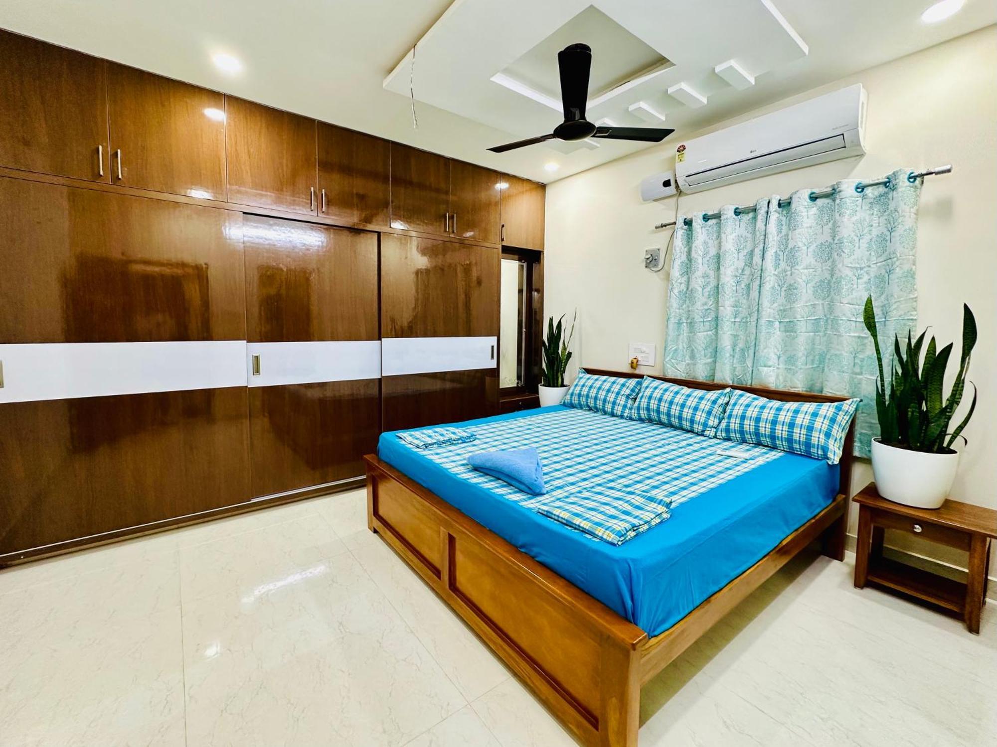 Truelife - 3Bhk Ac Apartments For Large Family - Best Location - Direct Flyover To Alipiri Gate - Walk To Ps4 Veg Restaurant - Modular Kitchen - Super Fast Wifi - Android Tv - 250 Jio Channels - Easy Access To All Temples - Top Service With Lots Of L Tirupati Zewnętrze zdjęcie